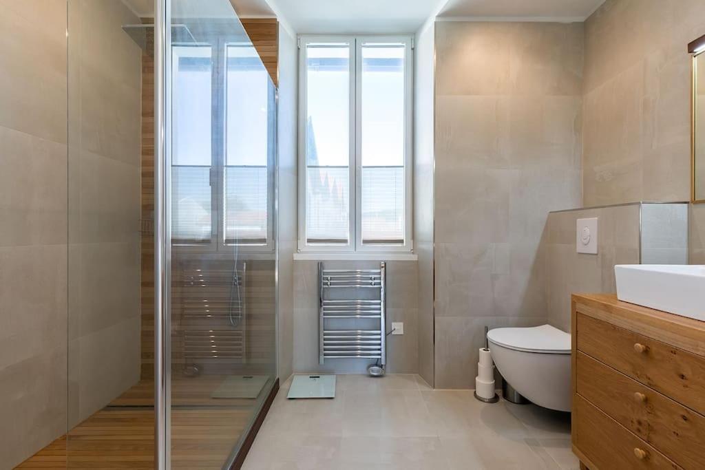 Beautiful Beach House In Front Of The Ocean Biarritz Exterior photo